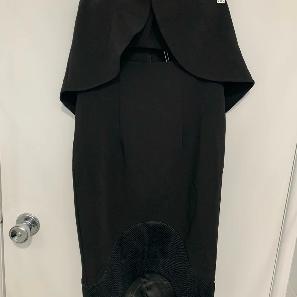 SHEIKE love struck Black strapless dress with cutout Sz 8 - Picture 3 of 10